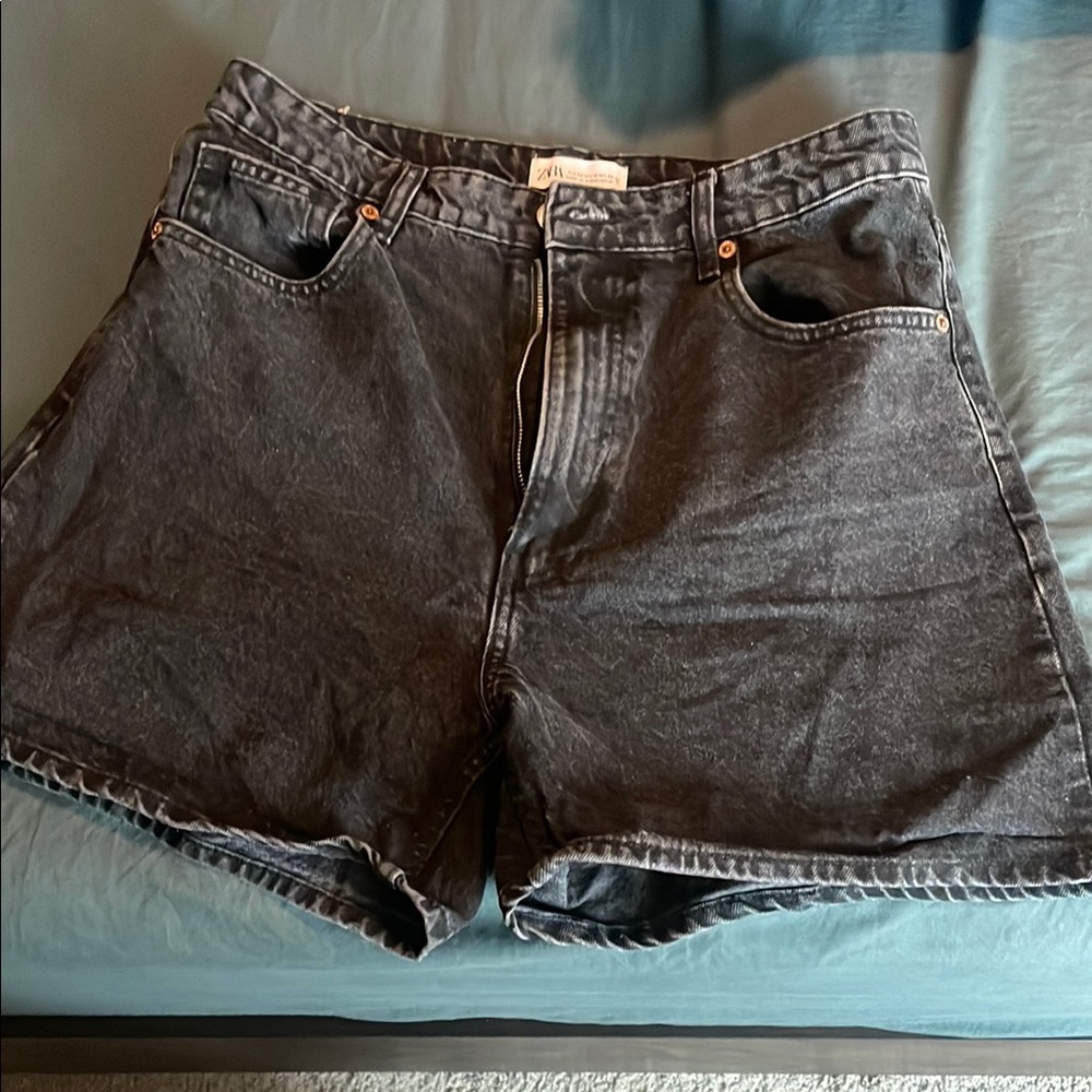 Zara high waisted Dark Gray Jean Shorts